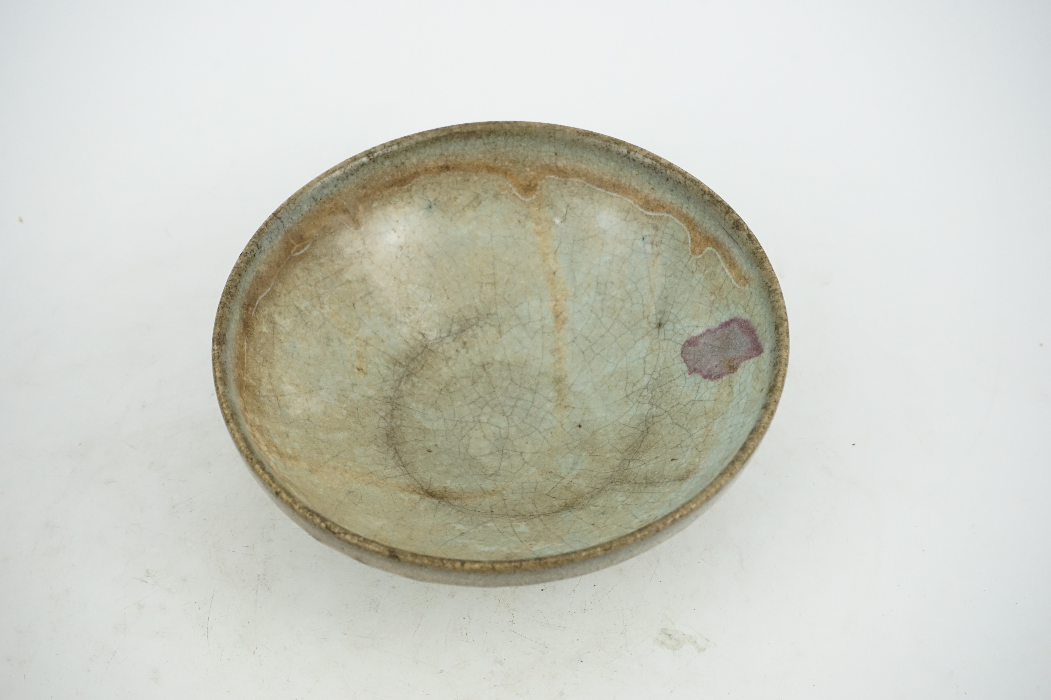 A Chinese Jun ware purple splashed bowl, Song/Yuan dynasty